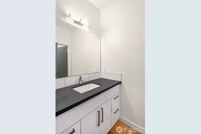 809 NE 48th Street, Seattle, WA 98105 - Photo 9