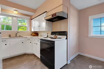 228 Rogers Street NW, Olympia, WA 98502 - Photo 11