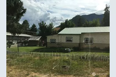 129 W Whitman, Leavenworth, WA 98826 - Photo 5