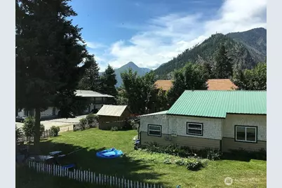 129 W Whitman, Leavenworth, WA 98826 - Photo 3