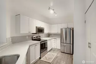 1500 S 18th St, Renton, WA 98055 - Photo 5