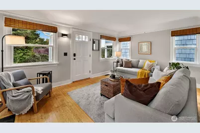 2628 46th Avenue SW, Seattle, WA 98116 - Photo 5