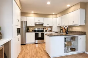 6812 Golf View Dr, Lynden, WA 98264 - Photo 11