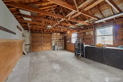 8216 21st Avenue NE, Seattle, WA 98115 - Photo 21