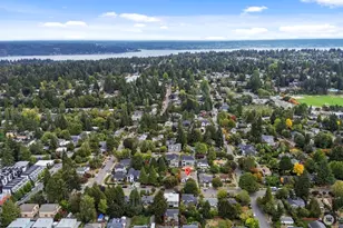 8216 21st Ave NE, Seattle, WA 98115 - Photo 35