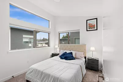 8712 42nd Avenue S, Seattle, WA 98118 - Photo 17