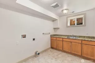 10220 NE 64th St, Kirkland, WA 98033 - Photo 33
