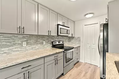3722 27th Place W #201, Seattle, WA 98199 - Photo 17