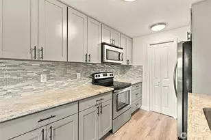 3722 27th Pl W, Seattle, WA 98199 - Photo 17