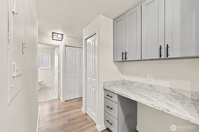 3722 27th Place W #201, Seattle, WA 98199 - Photo 31