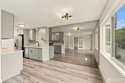3722 27th Place W #201, Seattle, WA 98199 - Photo 13