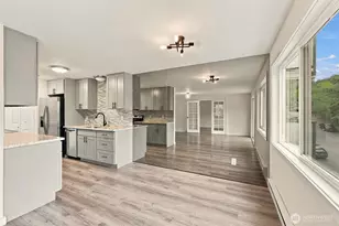 3722 27th Pl W, Seattle, WA 98199 - Photo 13