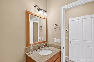 2350 10th St NE, East Wenatchee, WA 98802 - Photo 23
