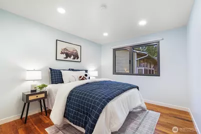 13701 115th Avenue NE, Kirkland, WA 98034 - Photo 17