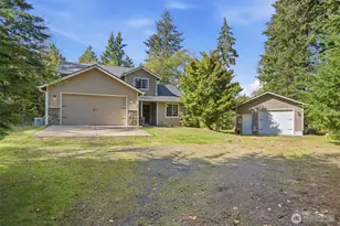 201 E Battles Ln, Grapeview, WA 98546 - Photo 3