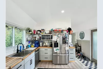 716 390th Street, Roy, WA 98580 - Photo 7