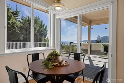 1702 Tartan Place, Anacortes, WA 98221 - Photo 11