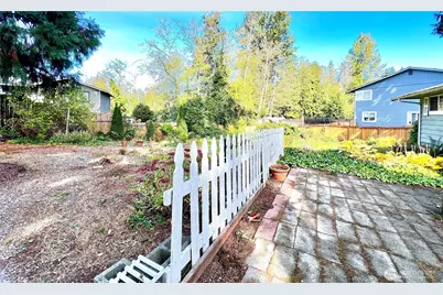 1321 Rancho Place, Everett, WA 98204 - Photo 17