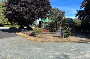 513 7th St, Lynden, WA 98264 - Photo 11
