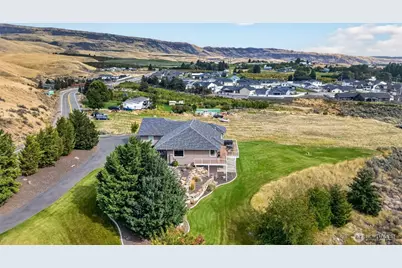 2350 10th Street NE, East Wenatchee, WA 98802 - Photo 33