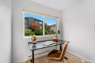 8747 Phinney Ave N, Seattle, WA 98103 - Photo 7