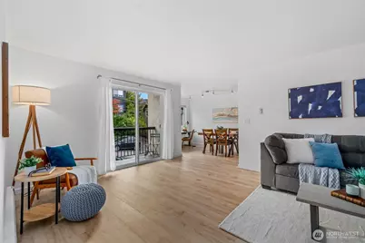 8747 Phinney Avenue N #12, Seattle, WA 98103 - Photo 5