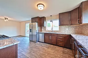 6921 12th St E, Tacoma, WA 98424 - Photo 13