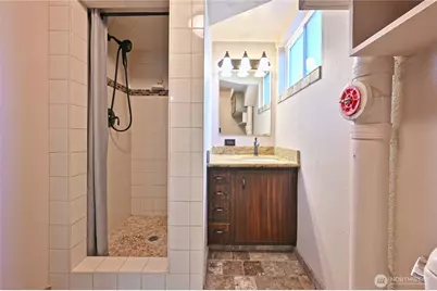 6921 12th Street E, Tacoma, WA 98424 - Photo 31