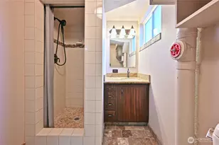 6921 12th St E, Tacoma, WA 98424 - Photo 31