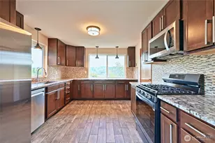6921 12th St E, Tacoma, WA 98424 - Photo 11