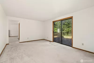 18515 NE 143rd Place, Woodinville, WA 98072 - Photo 13