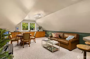 8289 New Holland Ct NE, Bainbridge Island, WA 98110 - Photo 17