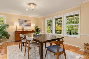 8289 New Holland Ct NE, Bainbridge Island, WA 98110 - Photo 9
