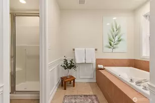 8289 New Holland Ct NE, Bainbridge Island, WA 98110 - Photo 13