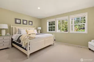 8289 New Holland Ct NE, Bainbridge Island, WA 98110 - Photo 19