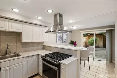 17534 NE 88th Place, Redmond, WA 98052 - Photo 5