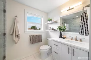 1908 29th Ave W, Seattle, WA 98199 - Photo 25