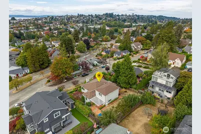 1908 29th Avenue W, Seattle, WA 98199 - Photo 37