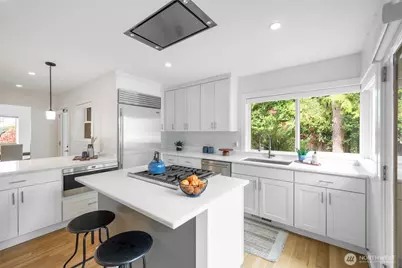 1908 29th Avenue W, Seattle, WA 98199 - Photo 29