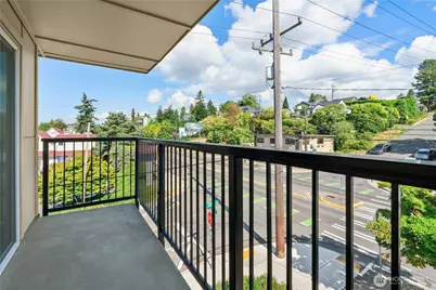 9255 Greenwood Avenue N #38, Seattle, WA 98103 - Photo 31