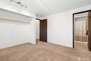 9255 Greenwood Ave N, Seattle, WA 98103 - Photo 25