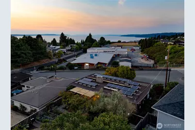 2383 NW 89th Place, Seattle, WA 98117 - Photo 29