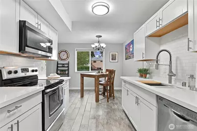 7340 NE 142nd Place #Unit A, Kirkland, WA 98034 - Photo 1