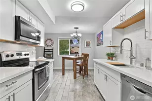 7340 NE 142nd Pl, Kirkland, WA 98034 - Photo 1