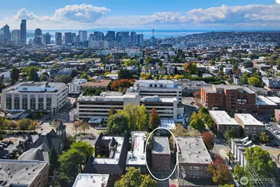214 16th Avenue E #102, Seattle, WA 98112 - Photo 27