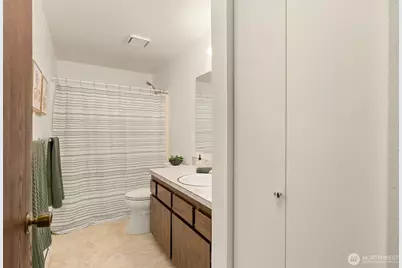 26452 Edgewater Boulevard NW, Poulsbo, WA 98370 - Photo 13
