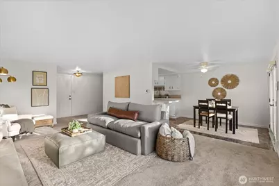 220 Alder Street #1, Edmonds, WA 98020 - Photo 5