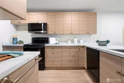 6439 139th Avenue NE #19, Redmond, WA 98052 - Photo 5