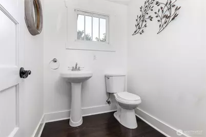 1415 N Steele Street, Tacoma, WA 98406 - Photo 9