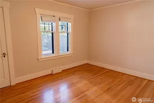 6910 37th Ave SW, Seattle, WA 98126 - Photo 15